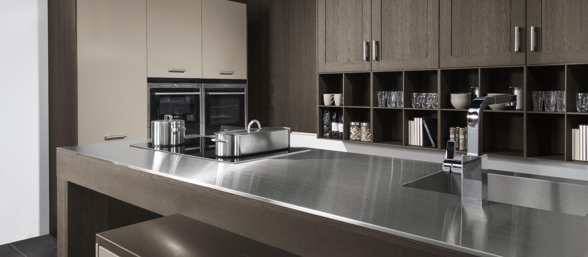Sepia Oak / stone Grey