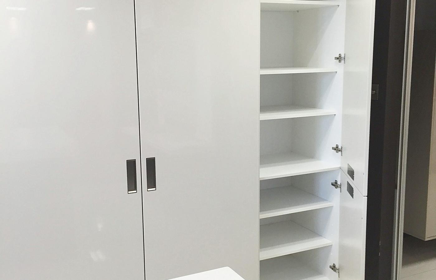 Shelved Larder Unit