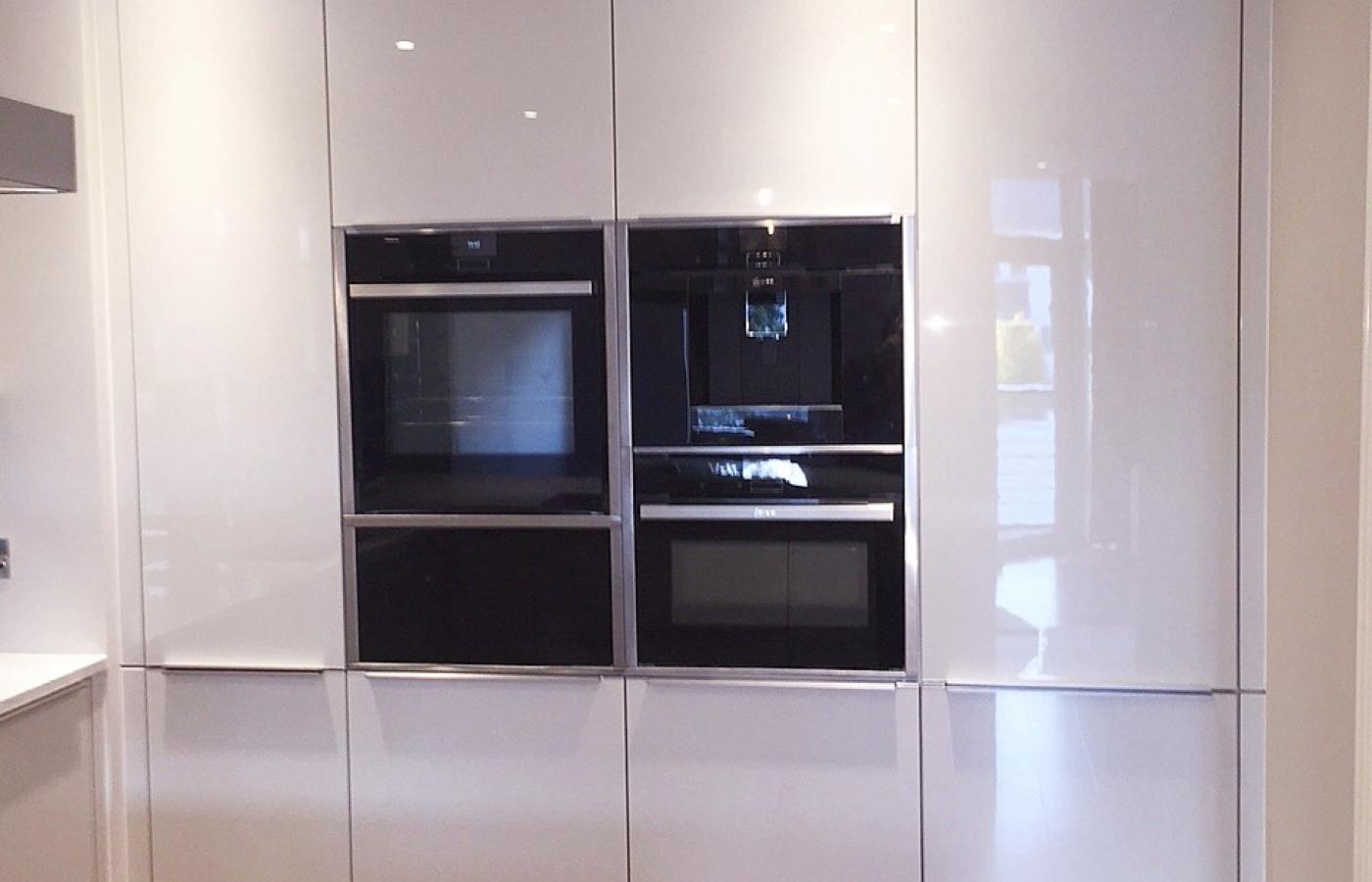 tall units ( oven / warming drw ) coffee machine / Micro wave