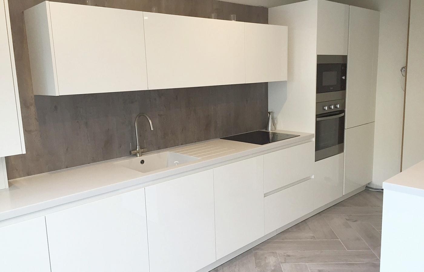 Y - Line LK White High Gloss Kitchen