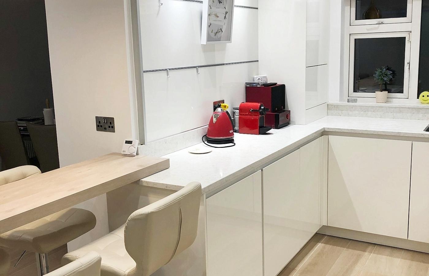 glass suspension system kitchen