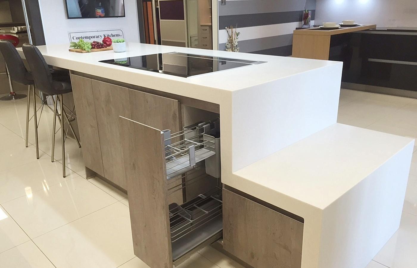 Pull out accessories