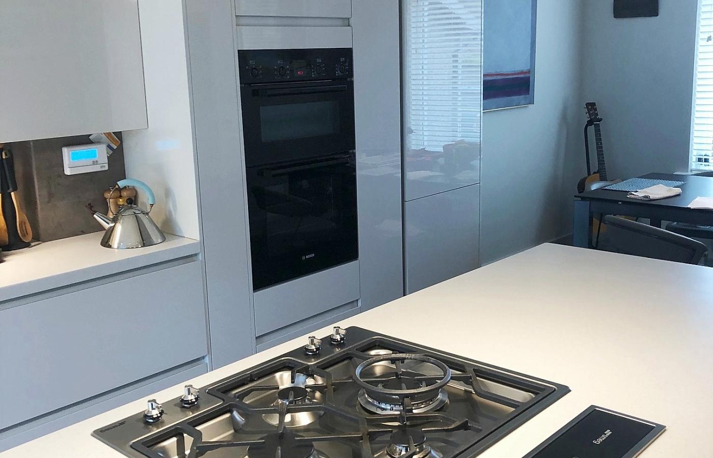 Downdraft extraction 