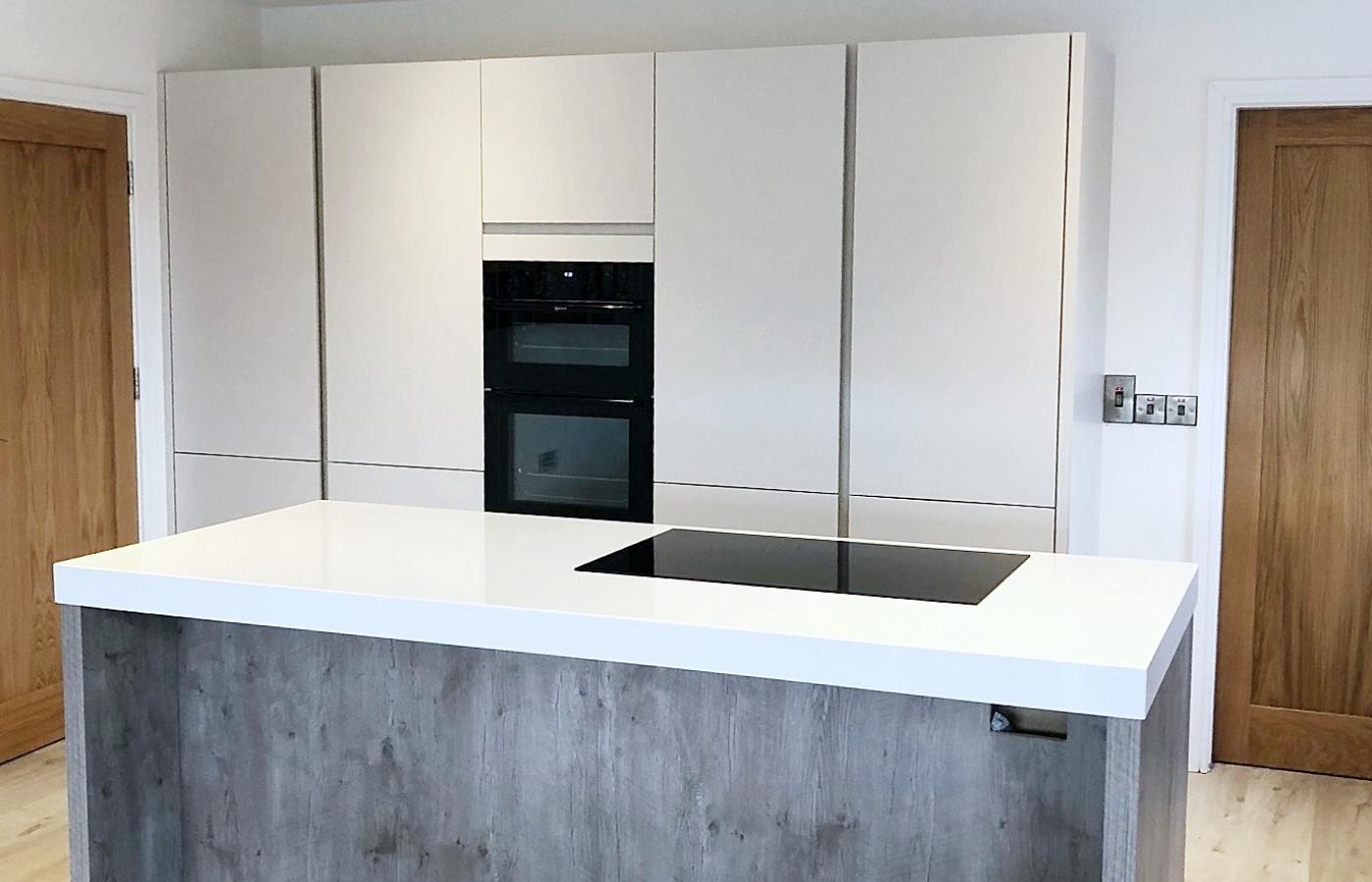 Elica ceiling extractor