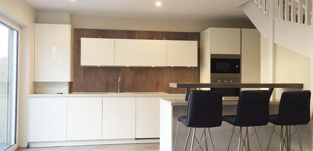 Y - Line LK White High Gloss Kitchen